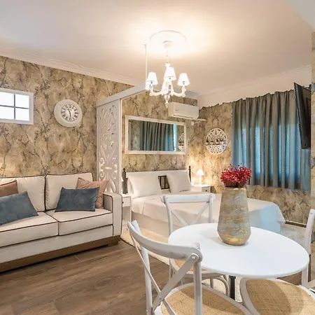 Modern Comfort In Neos Kosmos Metro Apartment *