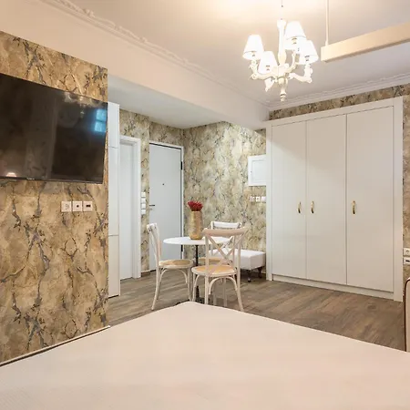 Modern Comfort In Neos Kosmos Metro Apartment *